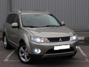 Изображение Mitsubishi Outlander XL